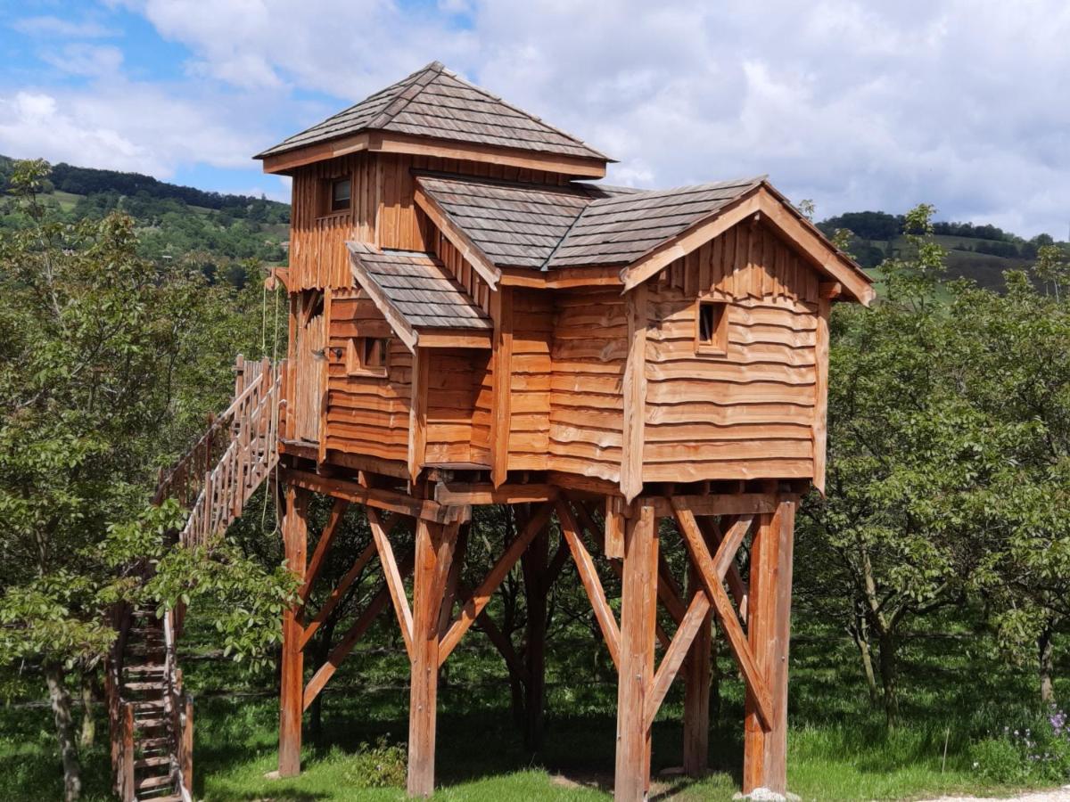 Roulottes Au Pied Du Vercors Saint-Jean-en-Royans Dış mekan fotoğraf